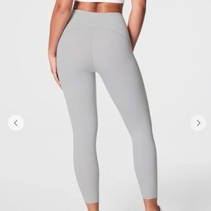 NWT Spanx Booty boost 7/8 leggings cloud grey